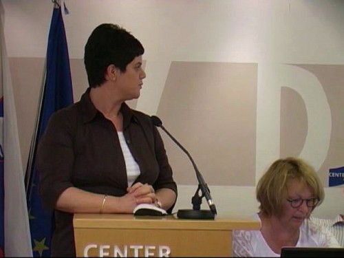 dr. Vlasta Krmelj